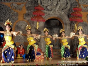 AllAsia-BaliDancers02