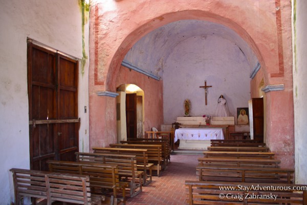 inside the chapel of the rosary in la antigua, veracruz, mexico