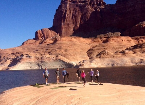 group exercise outdoors with Sol Fit Adventures in Utah