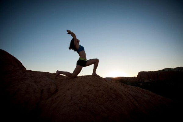 yoga outside with Sol Fit Adventures in Utah