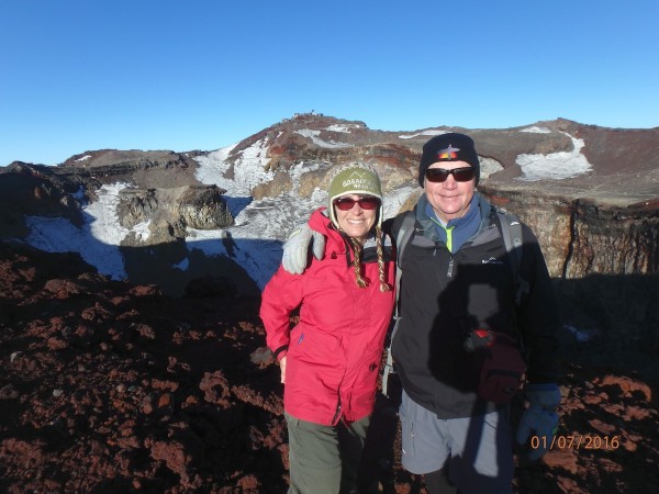 climb mt fuji in japan