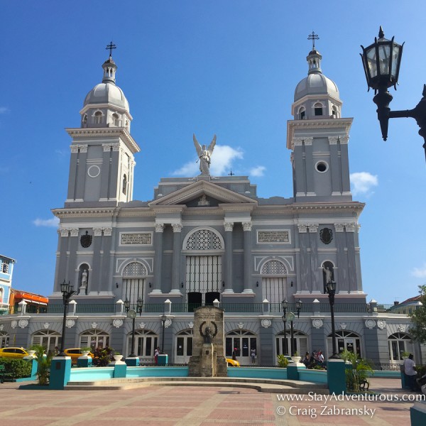 the main cathdral in parque cespedes the main sqaure of Santiago de Cuba