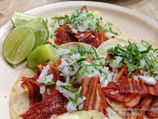 a plate of tacos al pastor from tacos tumbras in Acapulco, Mexico