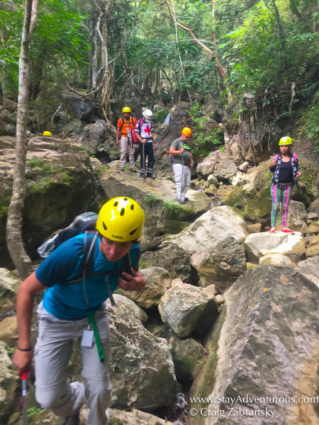 Canada Muniz Hike in Tuxtla, Chiapas with EcoExperiencias