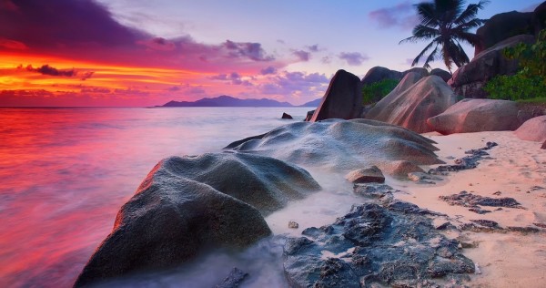 sunset in the seychelles