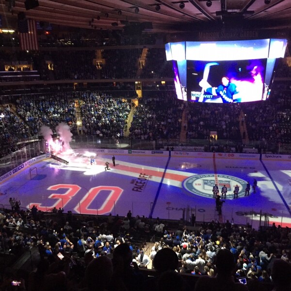 NYR opening Night - Henrik Lunqvist-30