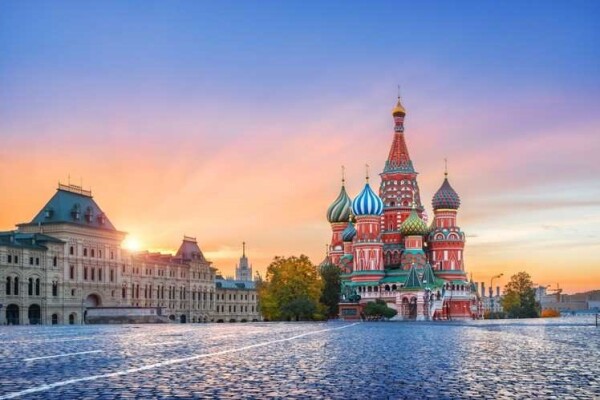 the red square and Kremlin in Moscow