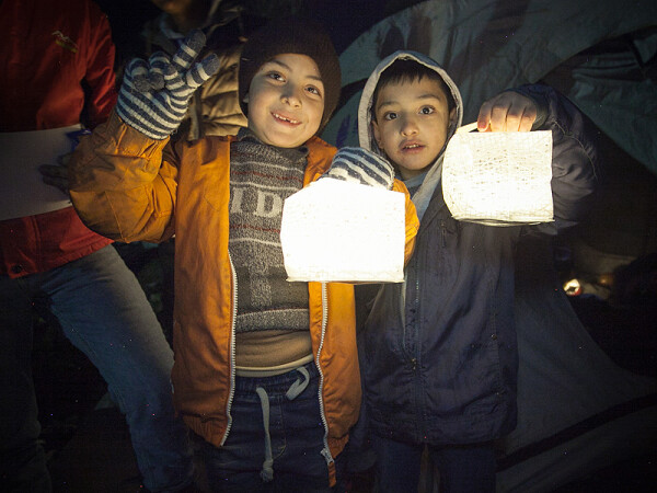 kids showcasing solight design lights